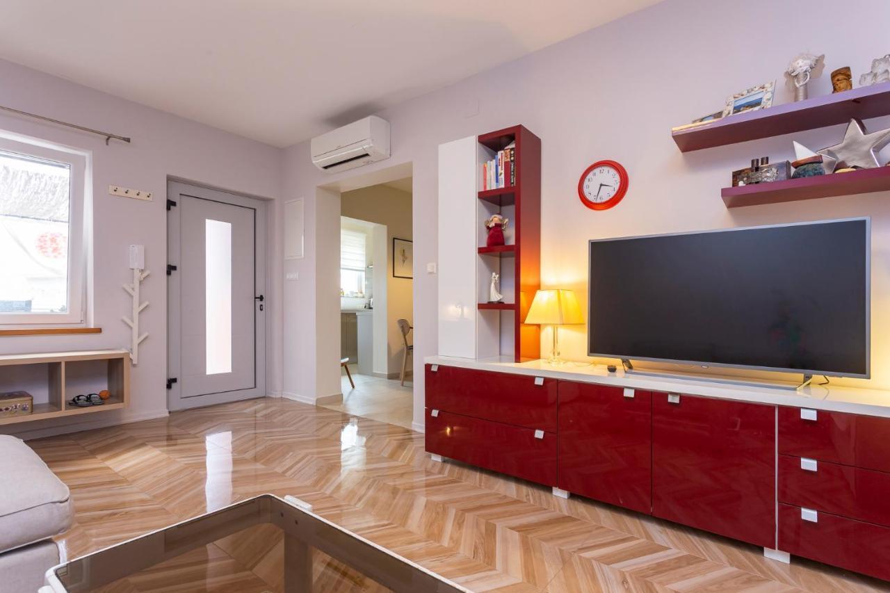 Cozy Flat Keko Apartment ชิเบนิก ภายนอก รูปภาพ